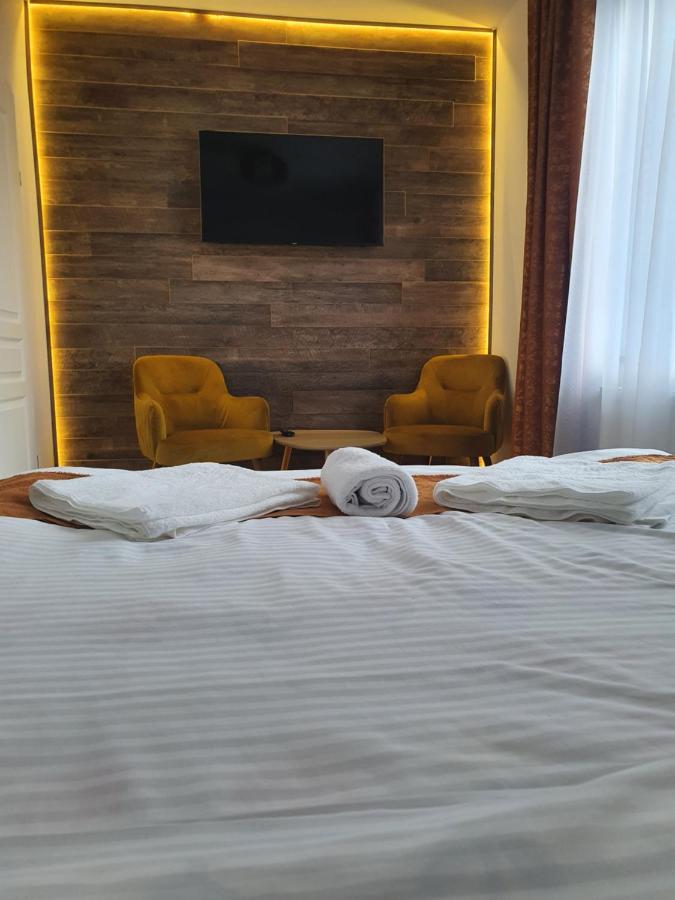 Casa Din Centru Appartement Cluj-Napoca Buitenkant foto