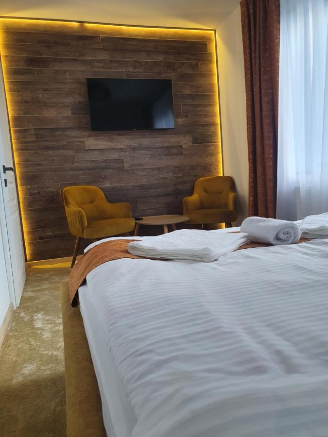 Casa Din Centru Appartement Cluj-Napoca Buitenkant foto